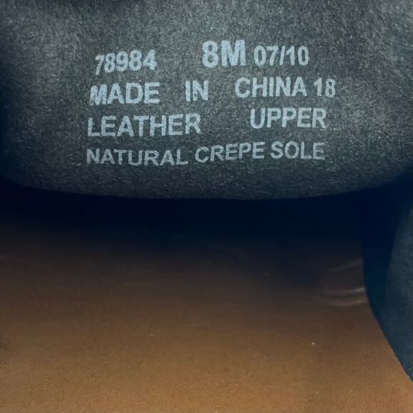 Clarks Wallabee Women's Brown Suede Classic Gum Crepe Sole‎ (8) - Picture 9 of 9